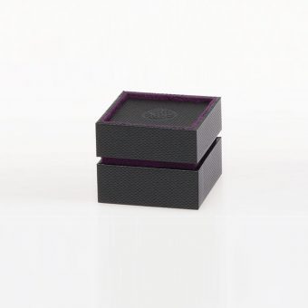 cbara0201purple-u1ribbon-size-60x60x50